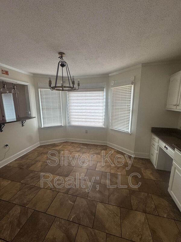 Building Photo - 1339 English Ln