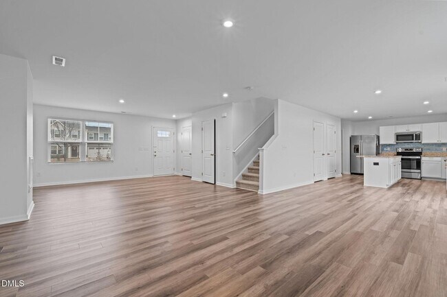 Building Photo - 27 Bird Dog Dr