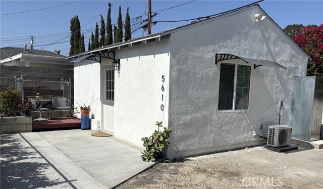 Building Photo - 5610 Riverton Ave