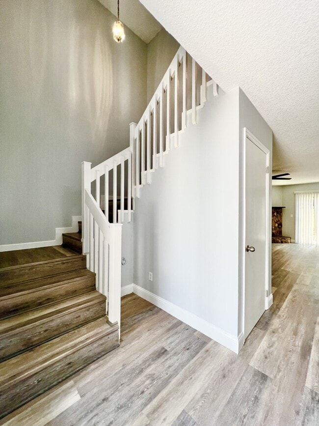 Building Photo - 11446 Skimmer Ct