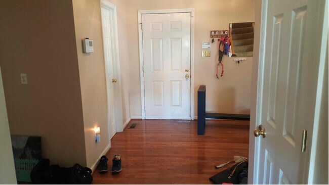 Building Photo - 6904 Tulane Ave