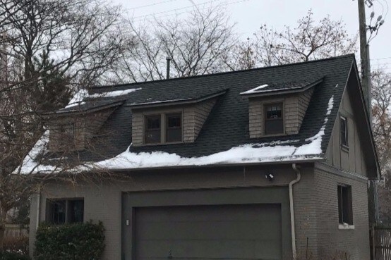 Primary Photo - 220 Lakeland St