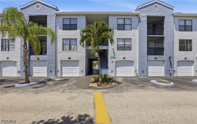 Building Photo - 13605 Eagle Ridge Dr