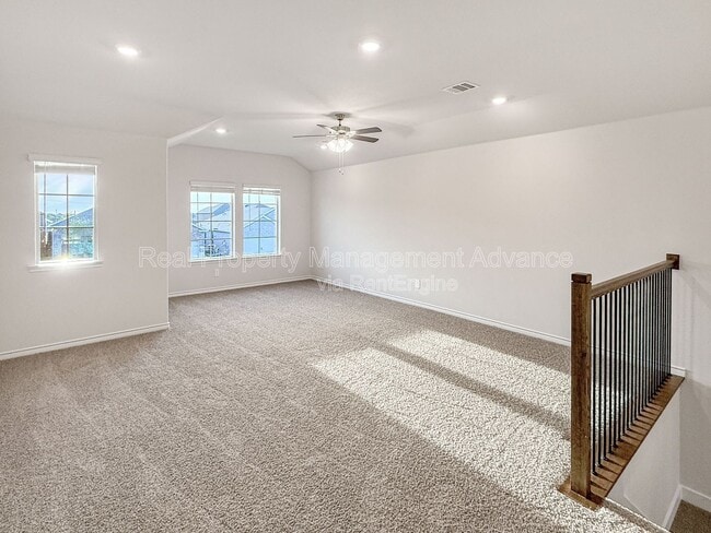 Building Photo - 2021 Ozark Hls Ln