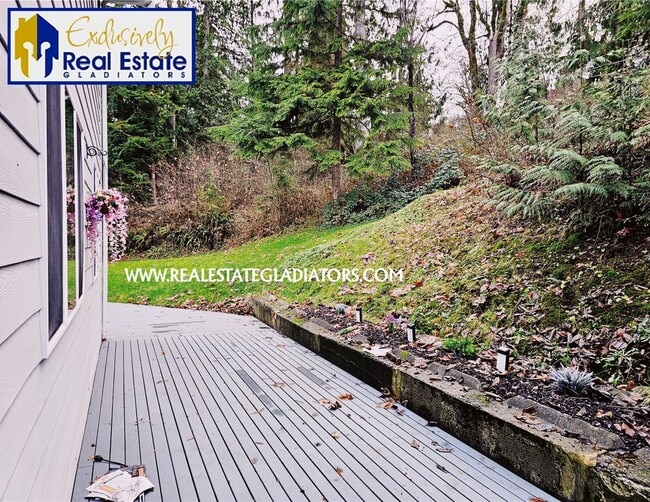 Building Photo - 4 Bed 2.5 Bath in River King Estates - Dog...