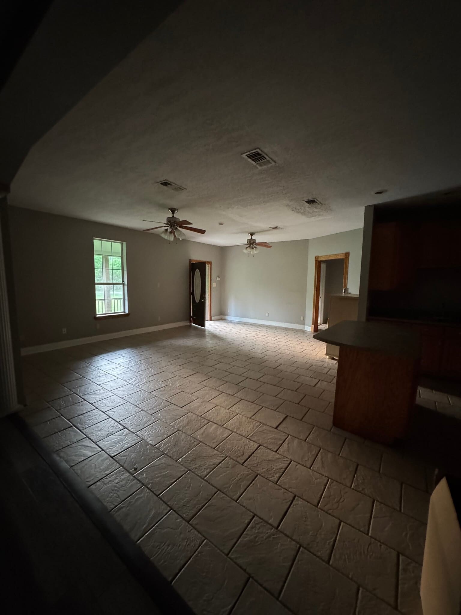 Building Photo - 286 Vestry Rd