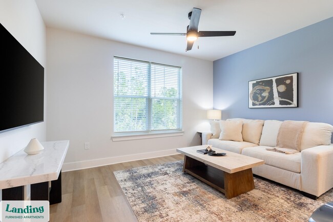 Primary Photo - 435 Encore Way