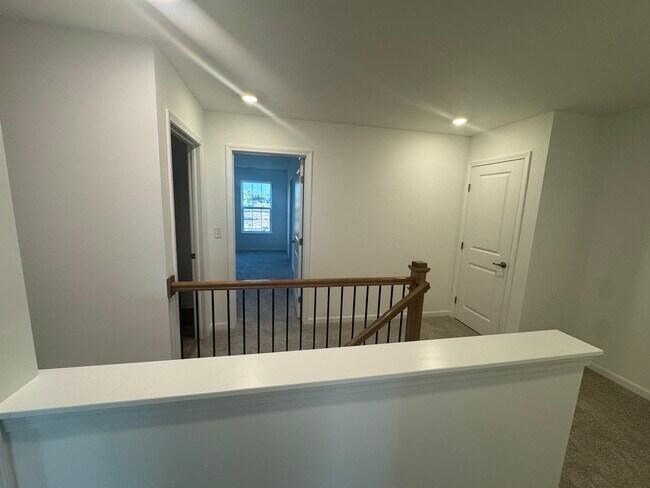 Building Photo - 2605 Dundee Dr