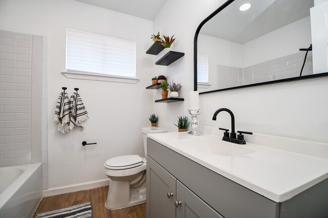 Building Photo - 23931 Pepperrell Pl St