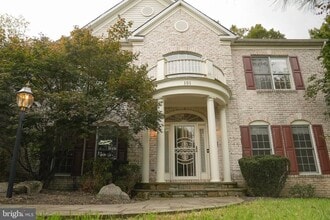 Building Photo - 101 Whistling Wood Ct