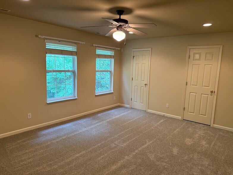 Second bedroom with private bath and walk in closet - 10724 Prince Albert Way