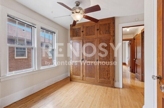 Building Photo - 1601 Charles Ave