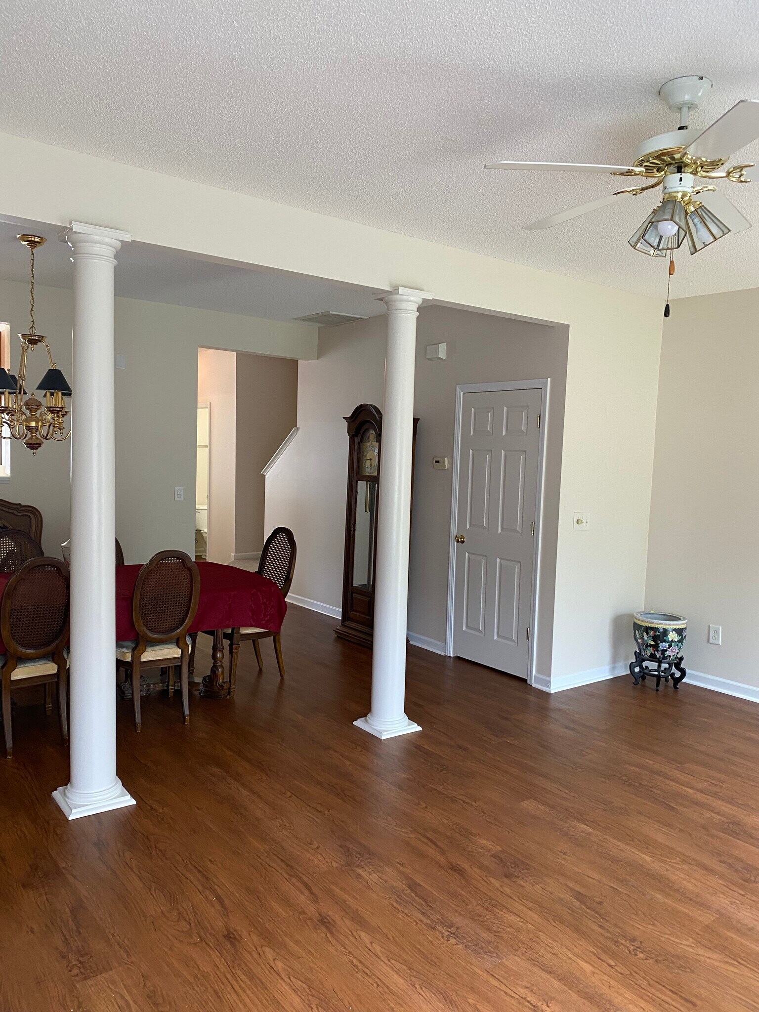 Building Photo - 102 Watertree Ln