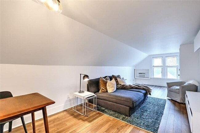 Building Photo - 73 Washburn Ave