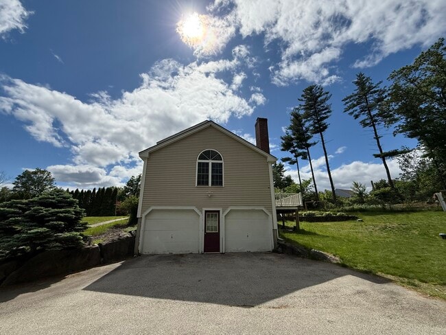 Building Photo - 46 Tsienneto Rd