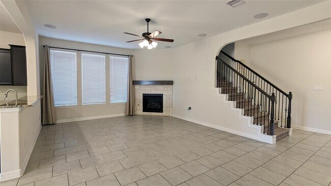 Building Photo - 10915 Walts Run Ln