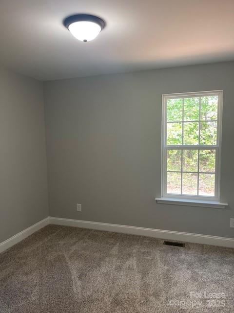 Building Photo - 153 Brook Creek Dr
