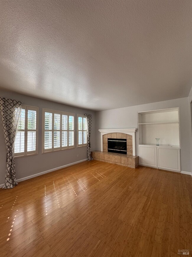 Building Photo - 3330 Harbor Moon Ct