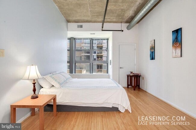 Building Photo - 1300 N Street NW-#517