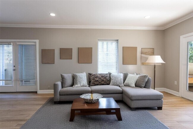 Building Photo - 300 Bella Harbor Ct