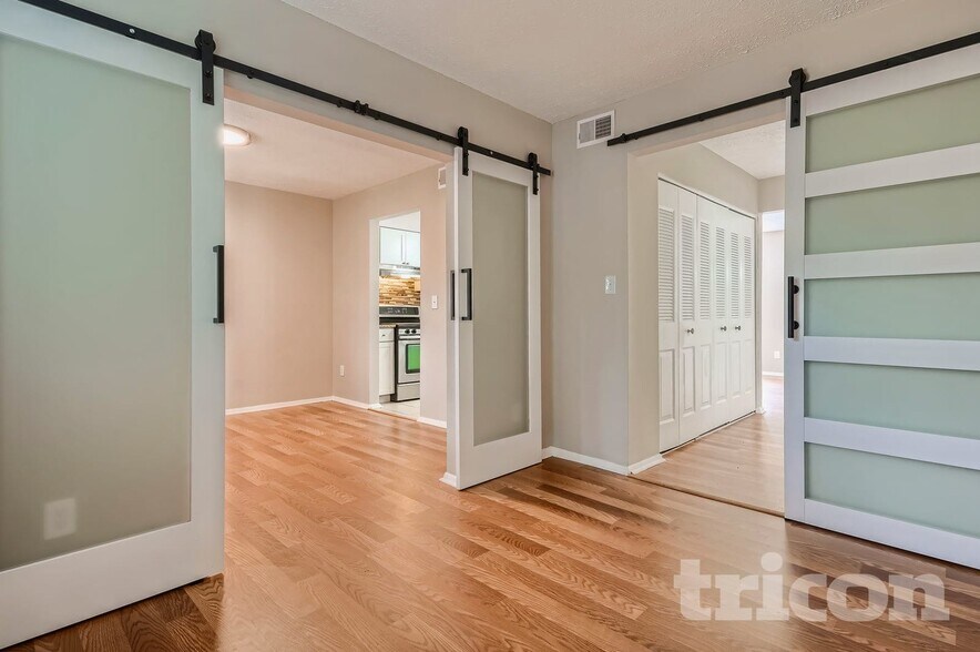 Building Photo - 1743 Napa Valley Ct SE