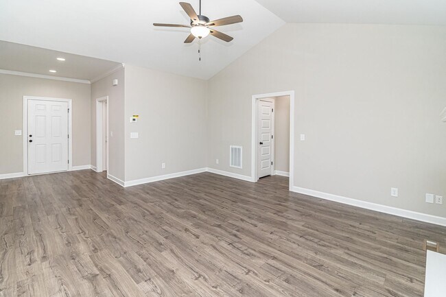Building Photo - 3 Bed/2 Bath Home - New Construction in Sm...