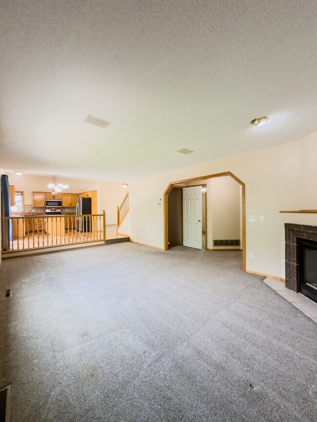 Building Photo - 23684 Birch Rd