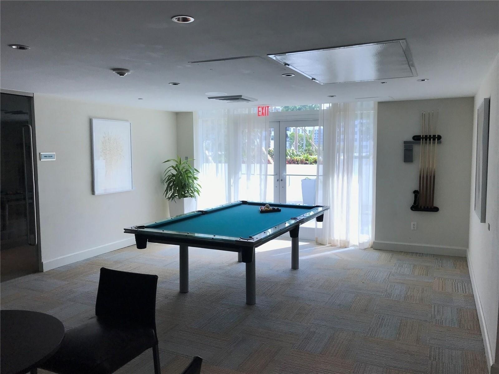 Building Photo - 951 Brickell Ave