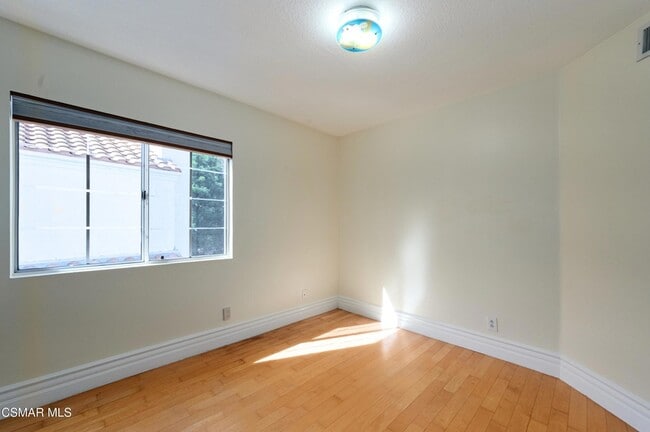 Building Photo - 4345 Willow Glen St