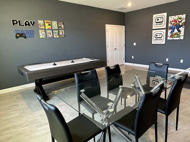 Building Photo - 2838 Storey Cove Ave