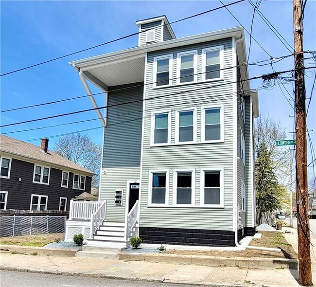 Building Photo - 121 Lowden St