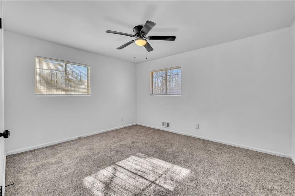 Building Photo - 2356 County Line Rd SW