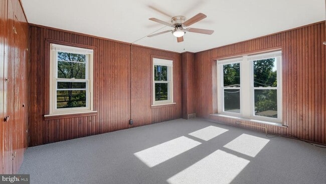 Building Photo - 1728 Sumneytown Pike