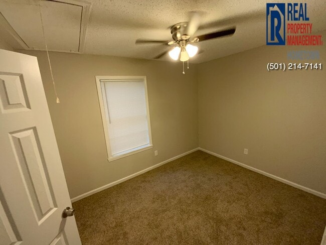 Building Photo - 131 S 2nd St