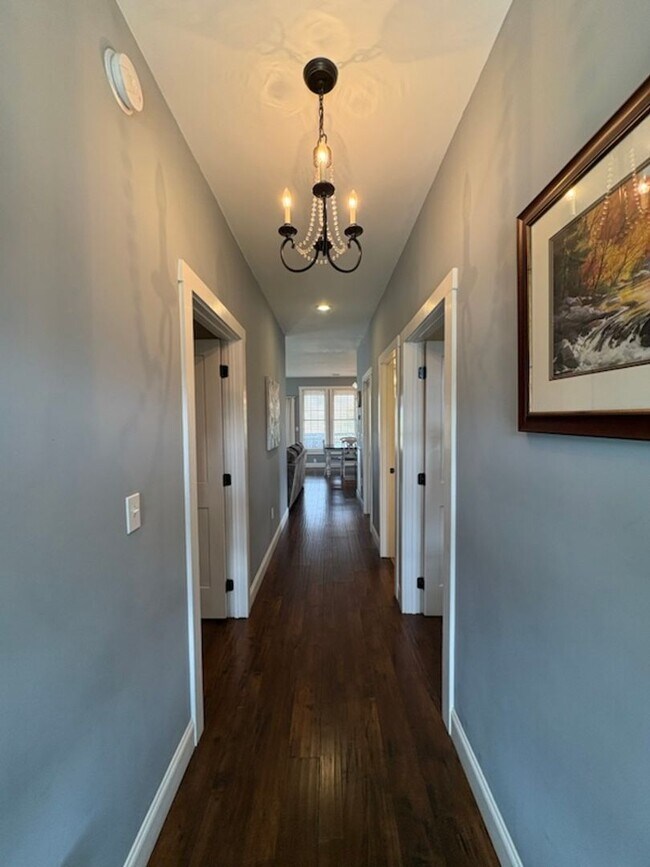 Building Photo - 1150 Sanctuary Shrs Wy