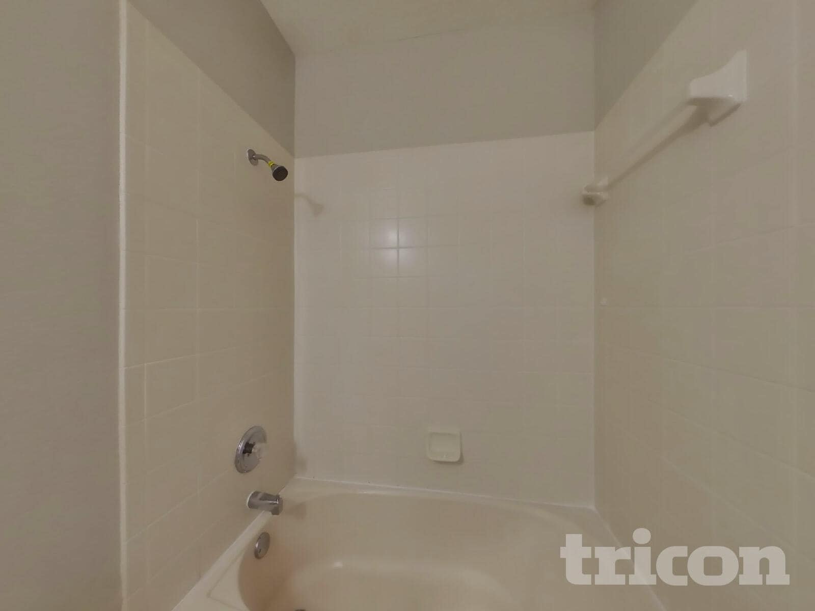 Building Photo - 1036 Napolean Way