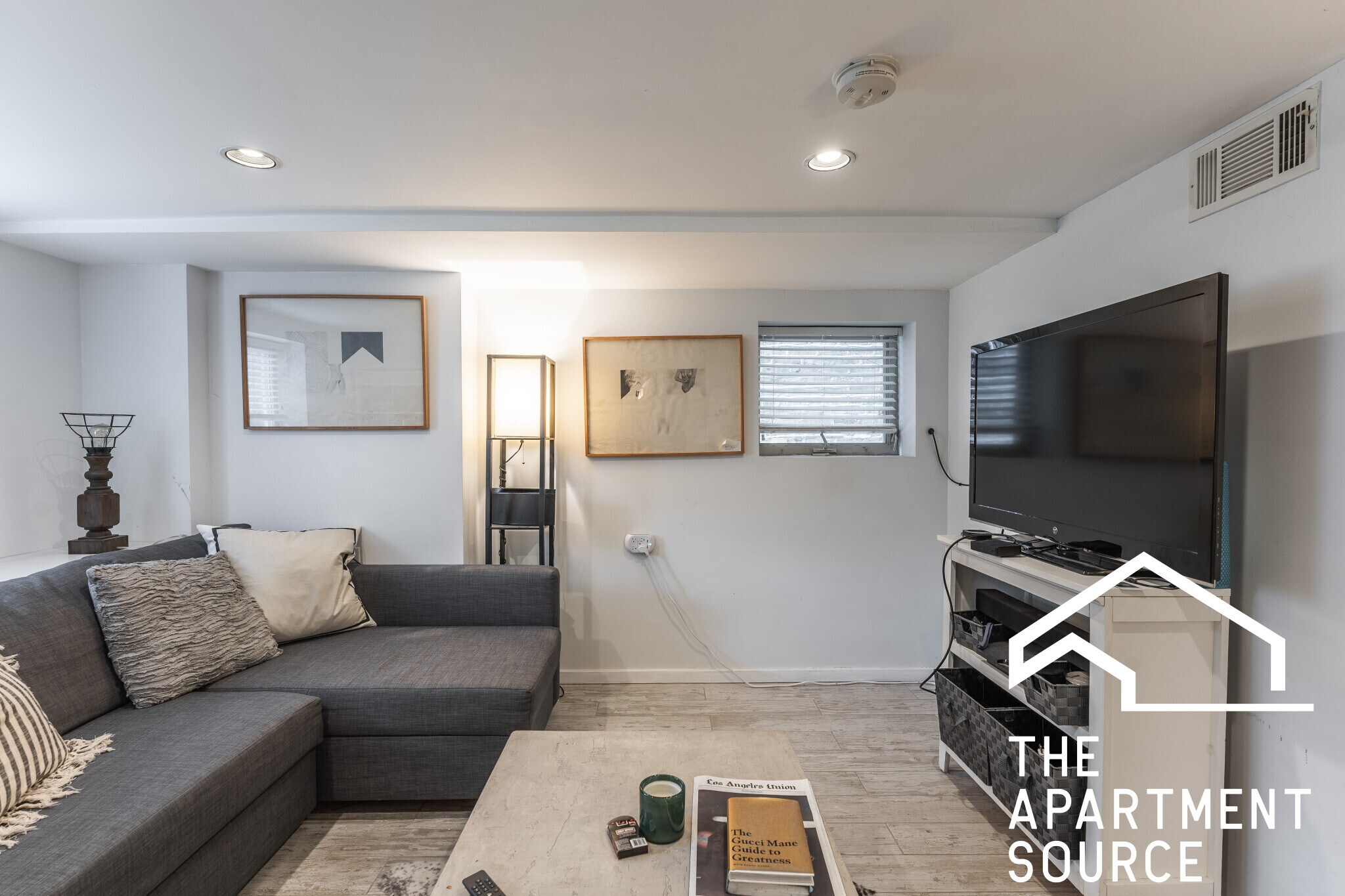 Building Photo - 2732 N Monticello Ave