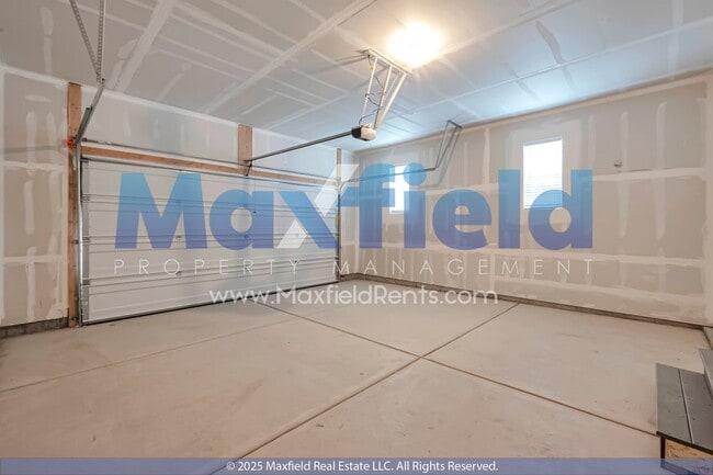 Building Photo - Modern Charm in Lehi 3BD 2.5BTH 2GAR