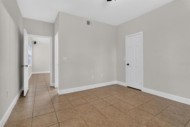 Building Photo - 2674 Robert Trent Jones Dr