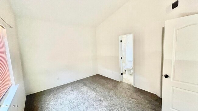 Building Photo - 14372 Chris Zingo Ln