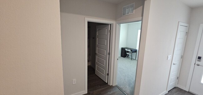 Building Photo - 3676 Hatchery Wy