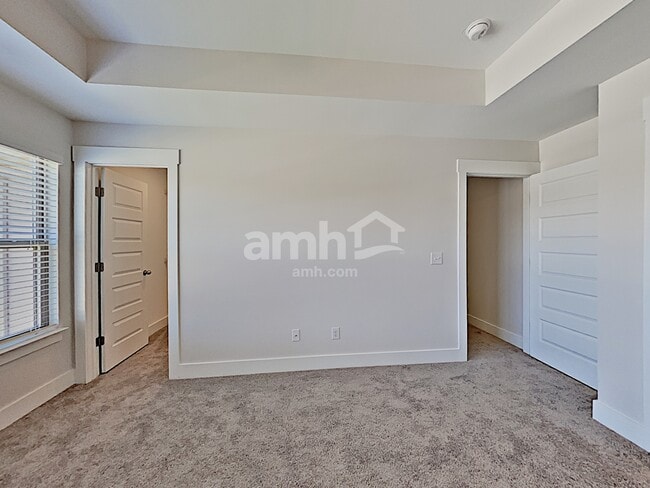 Building Photo - 5145 Jack Byrnes Dr