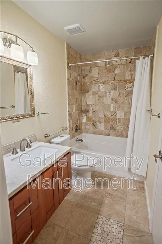 Building Photo - 23528 Newhall Ave