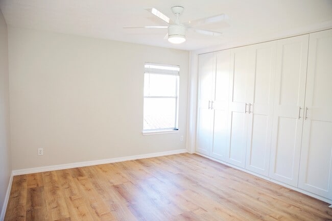 Building Photo - 18234 Sable Tree Dr