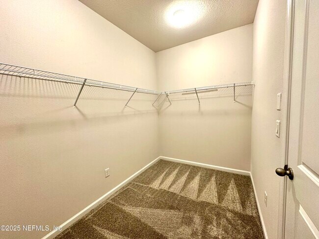 Building Photo - 75310 White Rabbit Ave