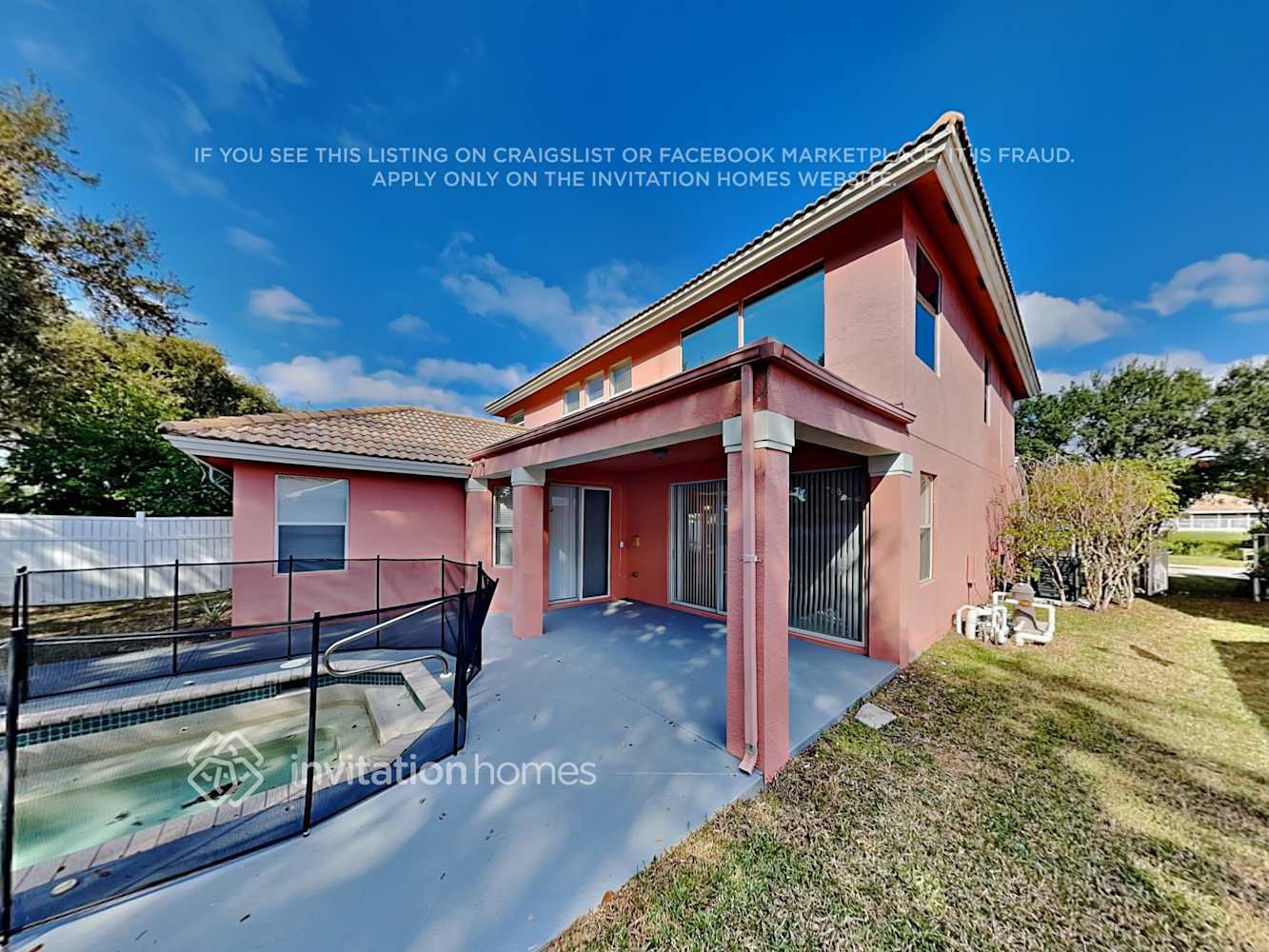 Building Photo - 6 Valencia Dr