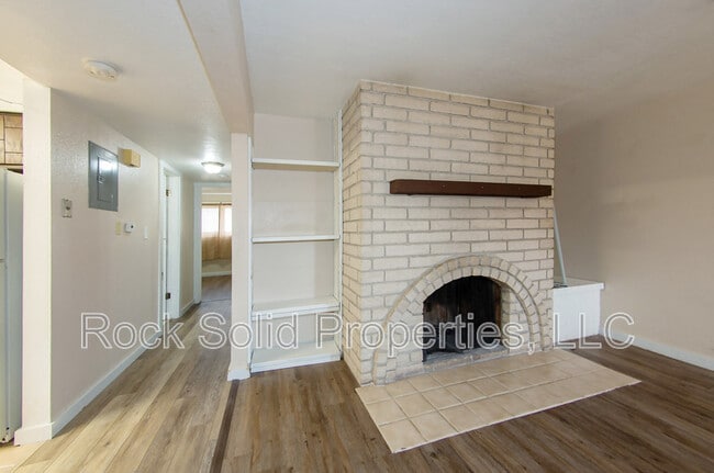 Building Photo - 3061 Reed Ave