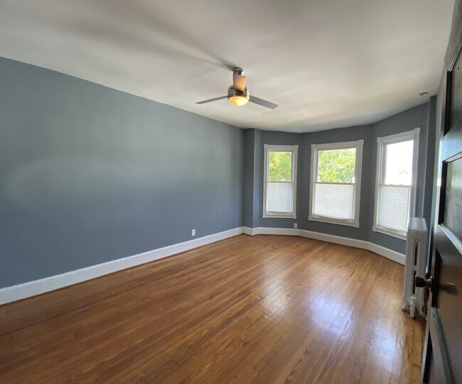 Building Photo - 4016 7th St NW