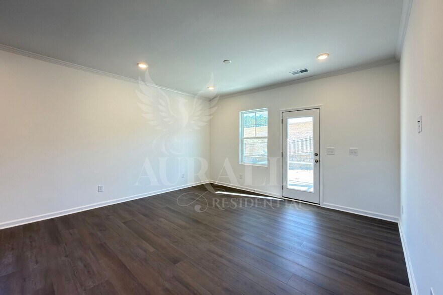 Building Photo - 1036 Red Finch Way