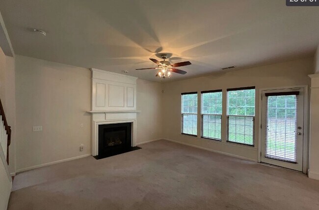 Building Photo - 11142 Cypress View Dr